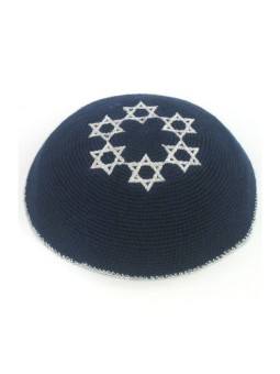 כיפה סרוגה כחול נייבי עם כסף רקום ס... | כיפה סרוגה